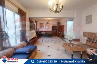 شقه للايجار 190 متر ستانلي خطوات من البحر