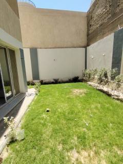 دوبلكس للايجارفى الحى التاسع الشيخ زايد يصلح ادارى