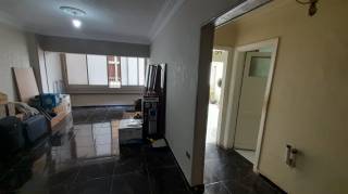 شقة للإيجار فى المهندسين 200م قرب نادى الصيد