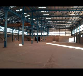 مصنع للايجار 650 متر ايجار 40 الف قابل للتفاوض