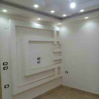 للايجرا بالفرش شقة سوبر لوكس حي الشرق 3 غرف