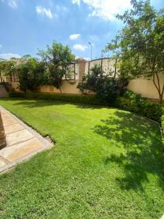 تاون هاوس للبيع في بيل اير بيفرلي هيلز الشيخ زايد