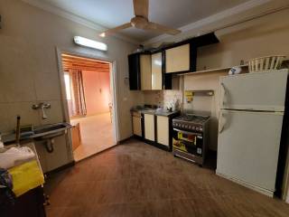 شقة للإيجار بالويستاون مطبخ وتكيفات اول سكن