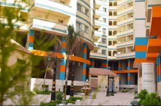 شقه للبيع 570 متر الروف سيدي بشر