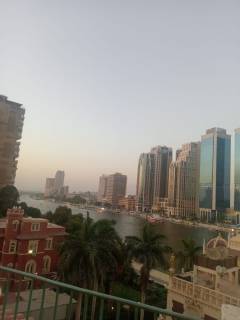 دور اول 300م رئيسي بالزمالك 01002333702