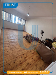 شقة لقطه وبسعر ممتاز لسرعه البيع