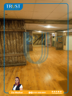 محل مميز للبيع 27 متر 8 متر فاترينة سموحة