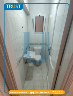 شقة للبيع 135 متر سموحة ميدان فيكتور عمانويل