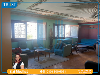 شقة إداري للبيع 80 متر محطة الرمل ش السلطان الحسين