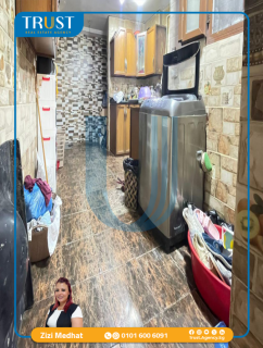 شقه للبيع 180م كامب شيزار ش سينما اوديون