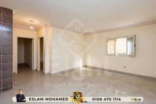 شقة للبيع بثروت