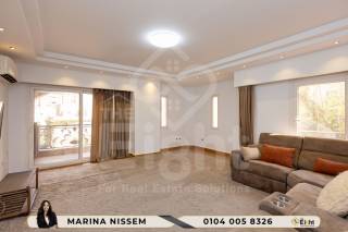 شقة للبيع 238م محطة الرمل تانى نمرة من ش فؤاد