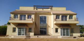 توين هاوس للايجار في مدينتي سوبر لوكس نموذج Z