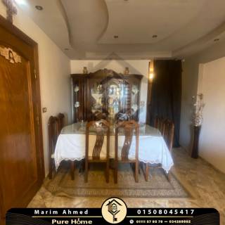 شقة للايجار الحديث 230 متر سبورتنج خطوات من الترام