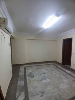 مكتب للإيجار في الدقى 90م قرب مترو الدقى موقع