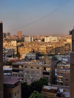 شقة للبيع امام مترو الجيزة مساحة 120 متر