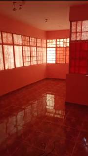 شقه للإيجار ق ج فاضيه في الدقي غرفتين وحمام وبلكو