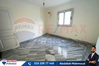 شقة للبيع 160 متر لوران متفرع من شارع شعراوى