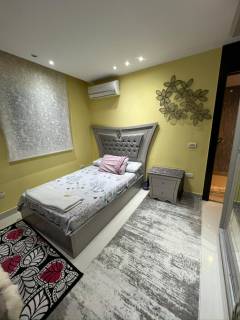 كود ٩٥٠ للايجار شقة بكمبوند Zayed Dunes