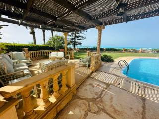 Castle For Sale In Marina 5 قصر للبيع في مارينا
