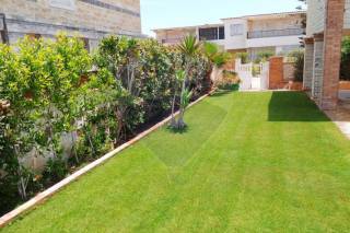 فيلا ستاند الون للبيع جامعة الدول العربية 800 متر