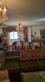 شقه للبيع بشارع مراد الرئيسي 250 متر لوكس