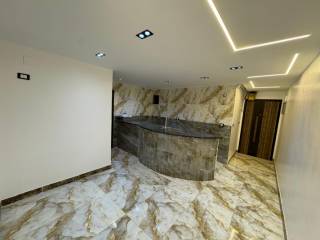 مكتب للإيجار في المهندسين 50م في شارع السودان