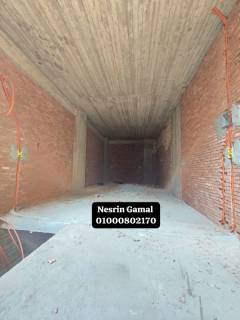 محل تجاري للبيع في ابن زيد أمام بوابة توشكى