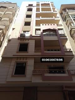 للبيع شقه 185م رخصه بالقرب من جامعة المنصوره