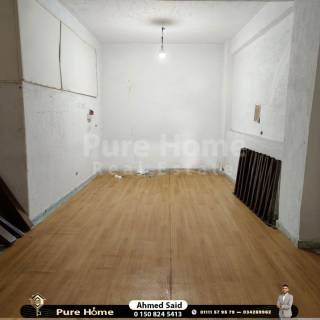 محل للايجار سابا باشا خطوات من البحر