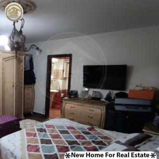 للبيع بقلب سموحه وبقرب النوادي الاجتماعيه 180م