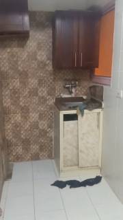 شقه تصلح سكن او مكتب للايجار في الدقي بالقرب من مي