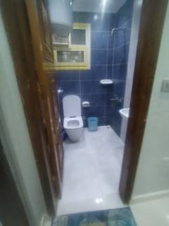 شقه مفروشه للايجار في المهندسين 5 غرف 4 حمام اول