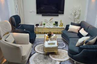 شقة للايجار 240 ستانلي علي البحر مباشرة عمارة براند