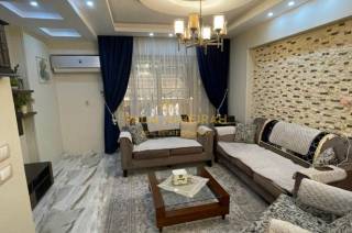 شقة للبيع 220 متر سموحة سوليك بيتك فى النادى