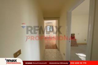 شقة للبيع 90 متر المعمورة الشاطئ خطوات من ملاهي الم