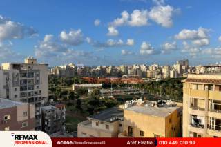 دوبلكس للايجار 300 متر سبورتنج ش احمد علام