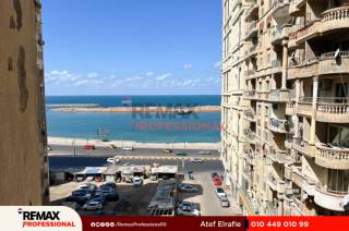 شقة للبيع 180 متر السرايا ثانى نمره من البحر