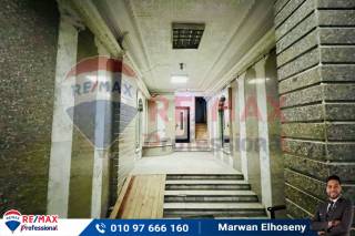 شقة للبيع 225 متر جناكليس خطوات من ش ابو قير