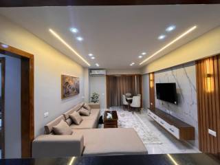 شقه للبيع في الحى السابع الشيخ زايد بحري