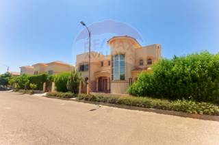 امتلك تيسيراLower في كومباوند بالم هيلز الإسكندرية