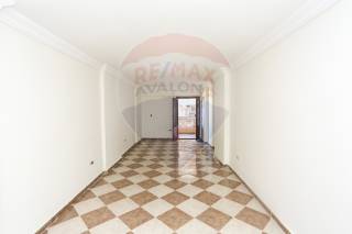 شقة للبيع 140 متر ميامي خطوات من البحر