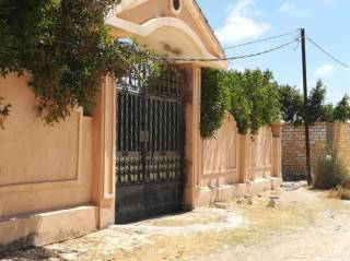 ارض للبيع المكان برج العرب قرب بحيرة كينج مريوط