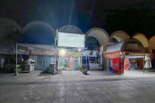 صيدلية للبيع ماراقيا 50 م