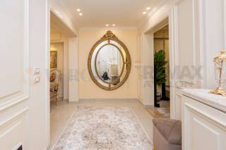 شقة للبيع 280 متر ستانلي خطوات من البحر