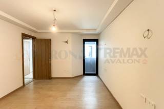 شقه دوبلكس للايجار 210 متر استانلي متفرع من البحر