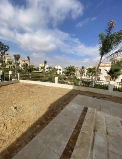 فيلا مستقله للبيع في طلعت مصطفي العاصمه