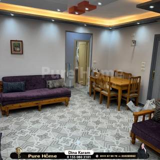 شقه دوبلكس للايجار 210 متر استانلي متفرع من البحر