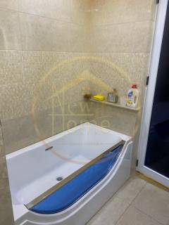 شقه للايجار المفروش كامب شيزار علي البحر