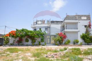 فيلا كورنر للبيع 294 متر بالم هيلز اسكندرية